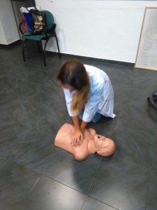 Curset primers auxilis